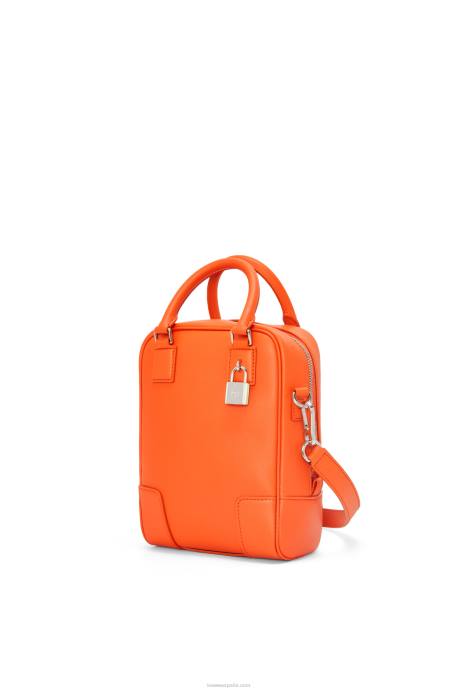 Loewe hombres amazona 15 de piel de becerro napa LP64146 naranja
