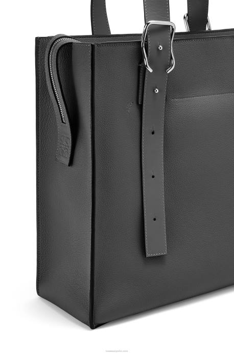 Loewe hombres bolso tote con cremallera y hebilla de suave piel de becerro granulada LP64179 negro