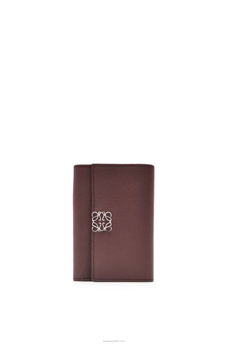 Loewe mujer Cartera vertical pequeña Anagram de piel de becerro granulada LP641297 borgoña