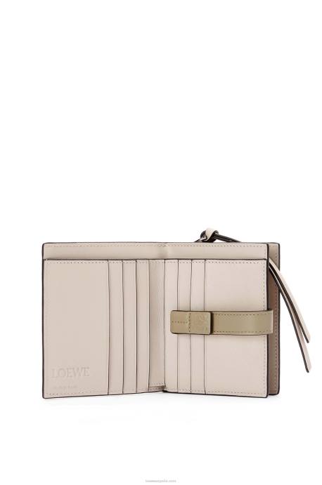 Loewe mujer cartera compacta con cremallera de suave piel de becerro granulada LP641308 amarillo/verde arcilla