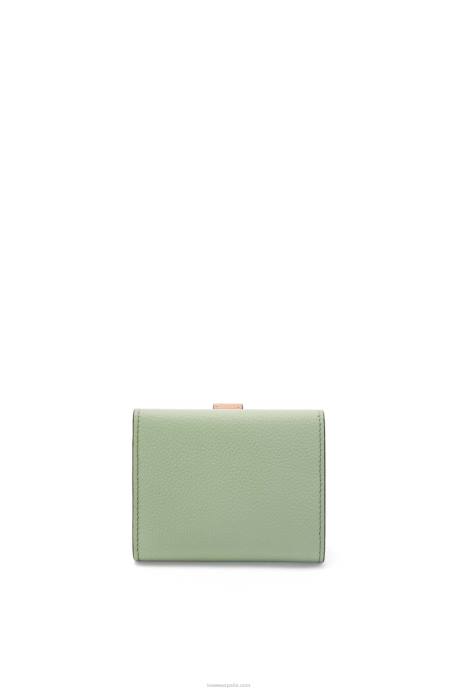Loewe mujer cartera de tres pliegues en suave piel de becerro granulada LP641223 romero/bronceado