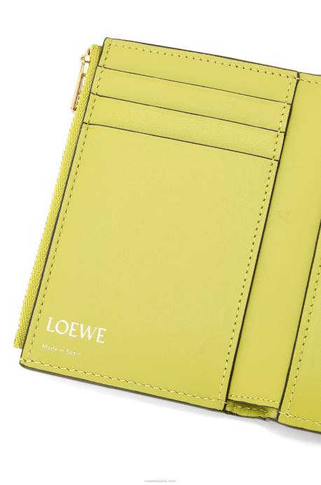 Loewe mujer cartera pequeña repeat vertical de piel de becerro de seda repujada LP641313 amarillo lima