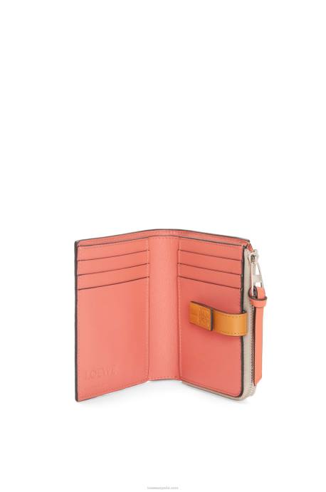 Loewe mujer cartera plegable fina con cremallera de piel de becerro granulada suave LP641220 avena ligera/miel