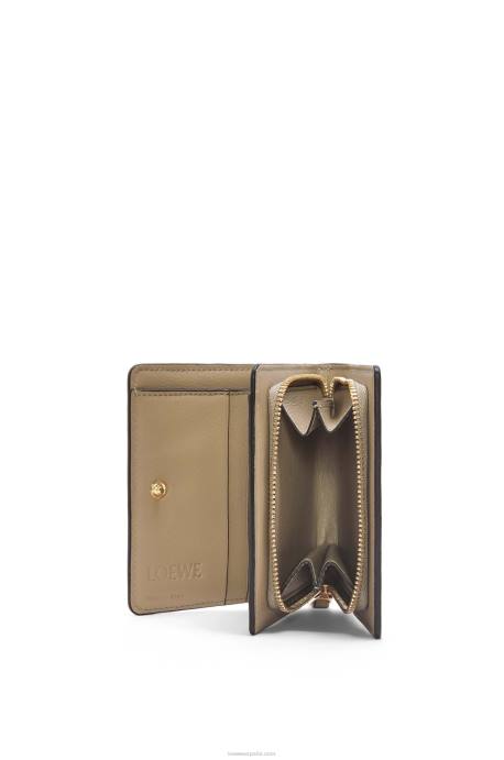 Loewe mujer cartera puzzle compacta con cremallera en piel de becerro clásica LP641259 verde arcilla/mantequilla