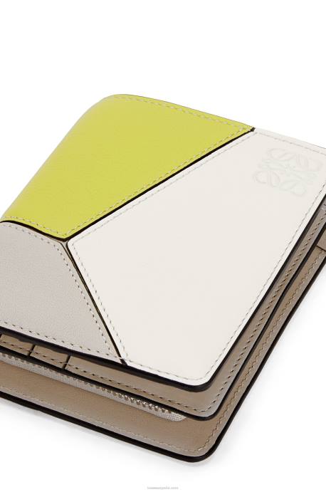 Loewe mujer cartera puzzle compacta con cremallera en piel de becerro clásica LP641262 amarillo lima/avena claro