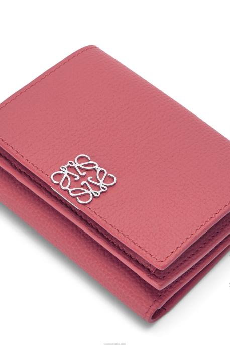 Loewe mujer cartera triple con anagrama de piel de becerro granulada LP641238 ciruela