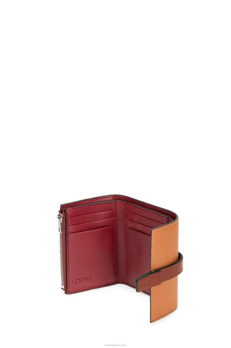 Loewe mujer cartera vertical pequeña de piel de becerro granulada suave LP641256 caramelo claro/pacana
