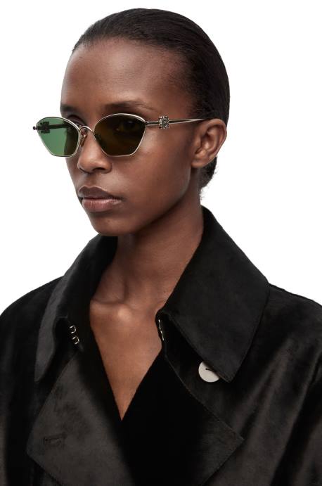 Loewe mujer Gafas de sol hexagonales con anagrama en metal LP641446 verde oscuro