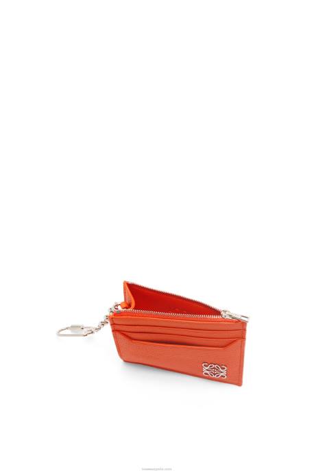 Loewe mujer tarjetero cuadrado con anagrama de piel de becerro granulada con cadena LP641397 naranja