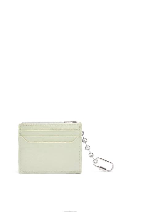 Loewe mujer tarjetero cuadrado con anagrama de piel de becerro granulada con cadena LP641417 celadón claro