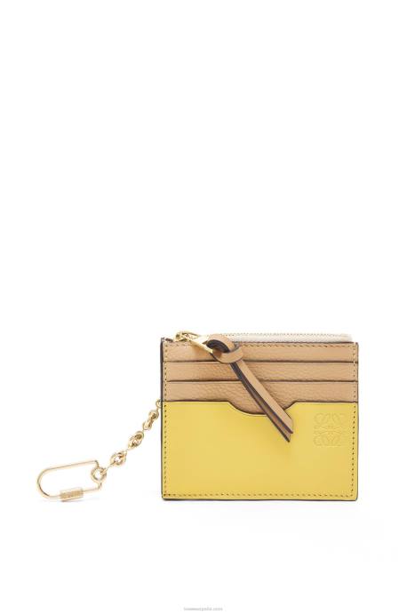 Loewe mujer tarjetero cuadrado de suave piel de becerro graneada con cadena LP641378 mantequilla/limón pálido