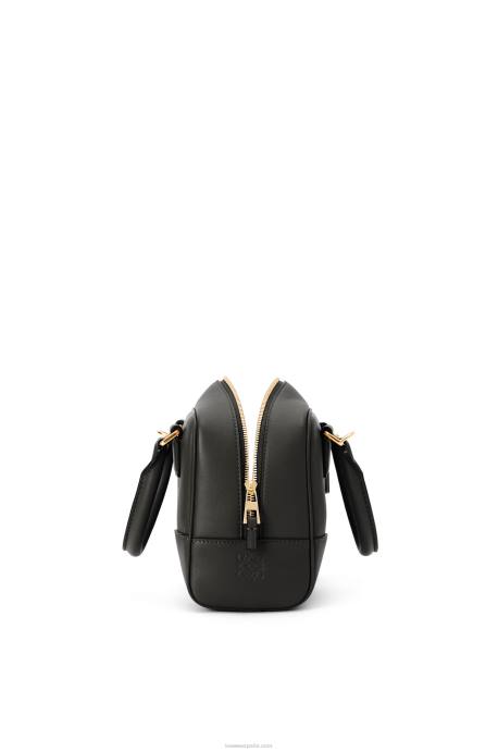 Loewe mujer Bolso amazona 16 cuadrado de piel de becerro napa LP64140 negro