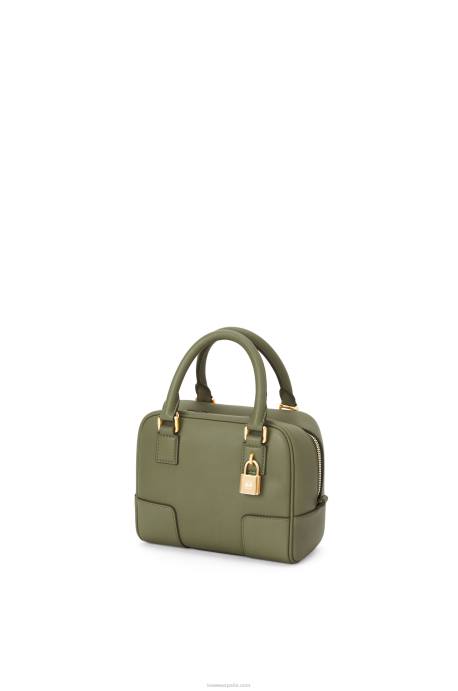 Loewe mujer Bolso amazona 16 cuadrado de piel de becerro napa LP64165 aguacate verde