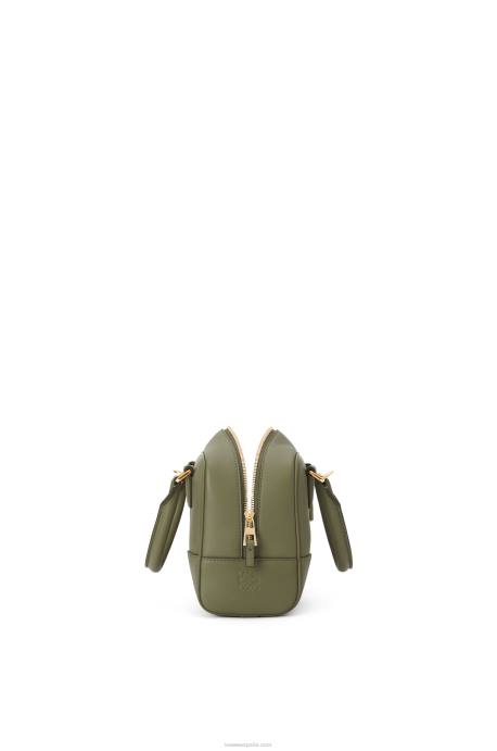 Loewe mujer Bolso amazona 16 cuadrado de piel de becerro napa LP64165 aguacate verde