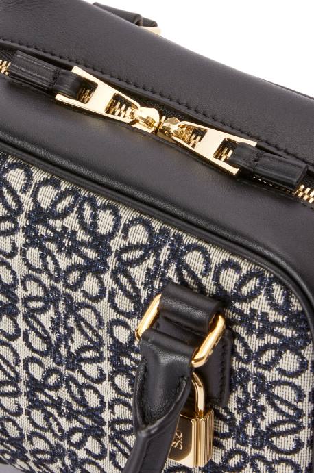 Loewe mujer Bolso amazona 16 square en jacquard anagrama y piel de becerro LP64139 azul marino/negro