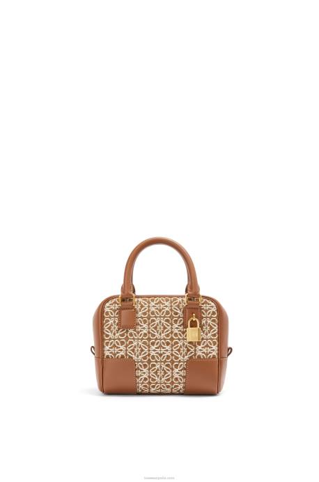 Loewe mujer Bolso amazona 16 square en jacquard anagrama y piel de becerro LP64163 bronceado/pacana