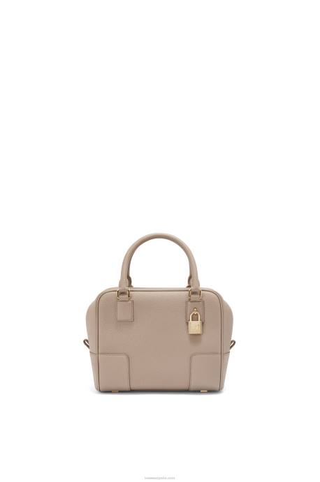 Loewe mujer Bolso amazona 19 cuadrado de suave piel de becerro graneada LP64155 arena
