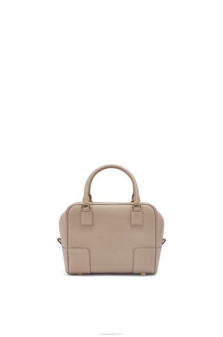 Loewe mujer Bolso amazona 19 cuadrado de suave piel de becerro graneada LP64155 arena