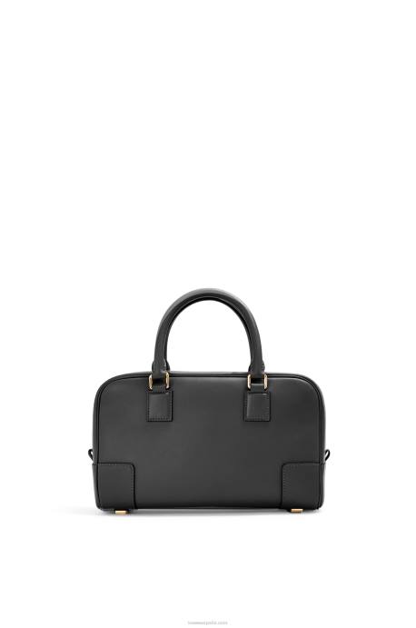 Loewe mujer Bolso amazona 23 de piel de becerro napa LP64157 negro