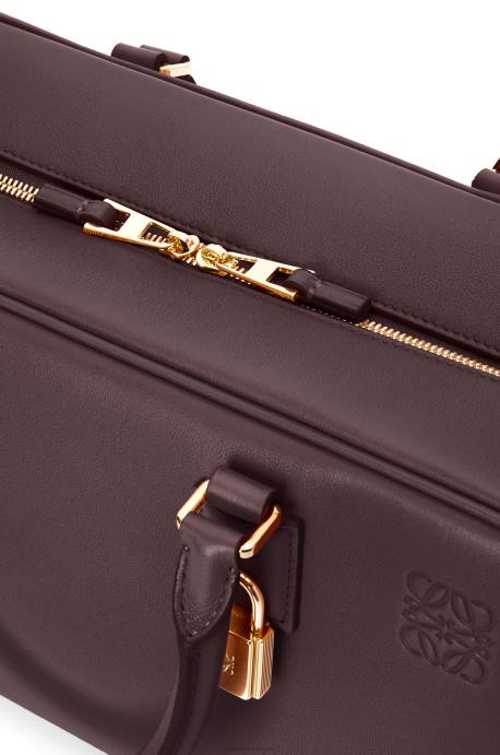 Loewe mujer bolso amazona 28 de piel de becerro napa LP64173 ciruela pasa