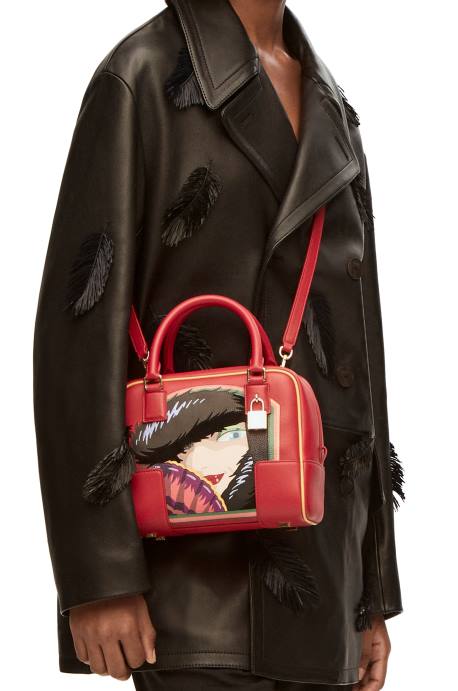 Loewe mujer bolso witch of the waste amazona 19 de piel de becerro napa LP64193 rojo