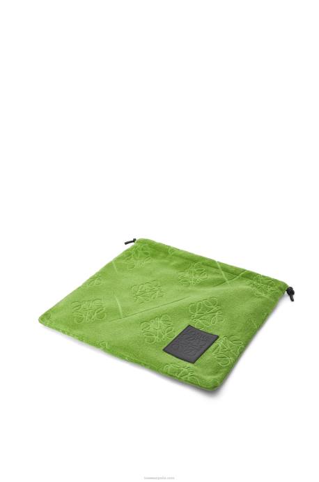 Loewe mujer bolsito con cordón en toalla de algodón LP64582 verde