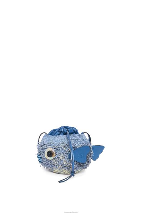 Loewe mujer bolsito pez globo en palma de iraca y piel de becerro LP64222 azul mezclilla