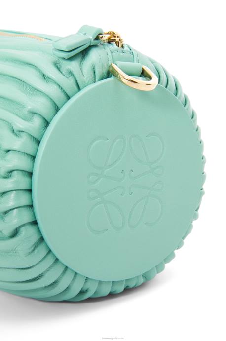 Loewe mujer bolsito pulsera en napa plisada LP64398 menta fresca