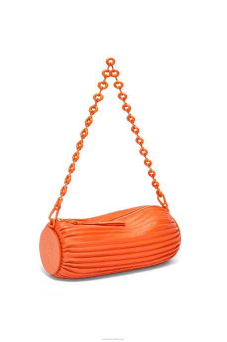 Loewe mujer bolsito pulsera en napa plisada LP64600 naranja
