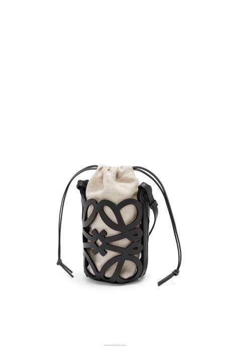Loewe mujer bolsillo con anagrama recortado en piel de becerro clásica y lona LP64549 negro/crudo