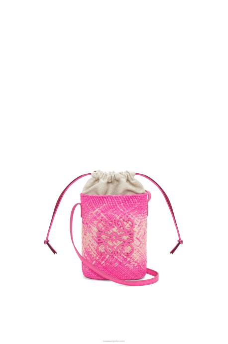 Loewe mujer bolsillo cuadrado en palma de iraca y piel de becerro LP64223 fucsia