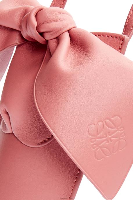 Loewe mujer bolsillo de conejito en piel de becerro clásica LP64621 flor de durazno