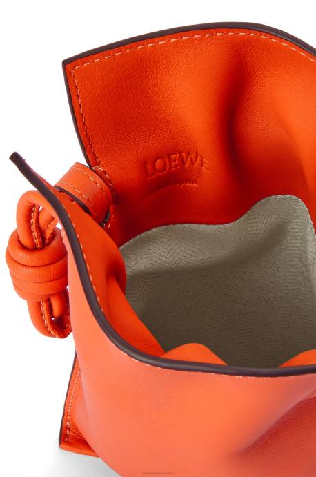 Loewe mujer bolsillo flamenco de piel de becerro napa LP64599 naranja