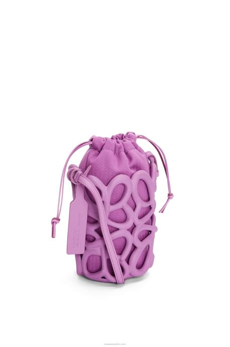 Loewe mujer bolsillo inflado con anagrama de gomaespuma ligera LP64577 jara