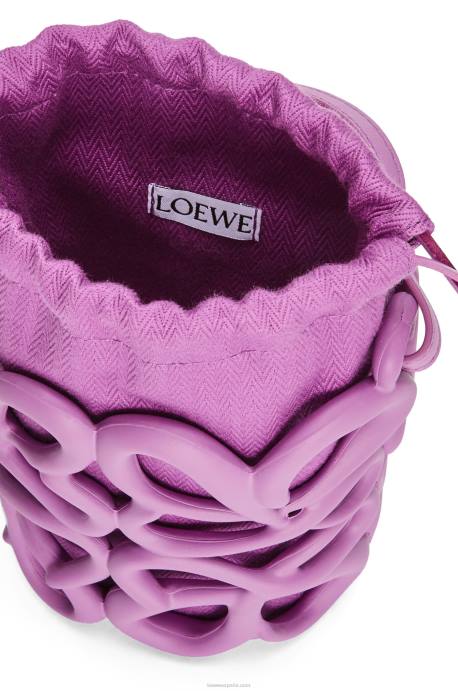 Loewe mujer bolsillo inflado con anagrama de gomaespuma ligera LP64577 jara