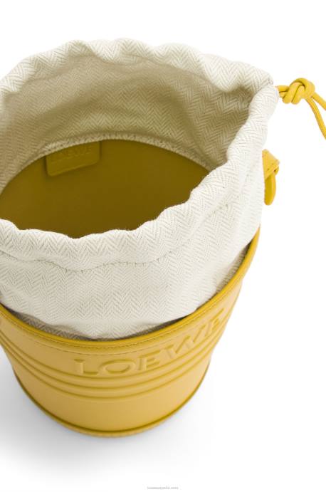 Loewe mujer bolsillo jardinero de piel de becerro LP64230 amarillo
