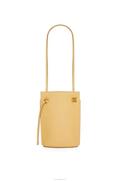 Loewe mujer bolsillo para dados en piel de becerro clásica LP64574 mantequilla oscura