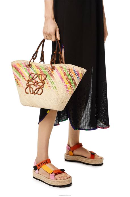Loewe mujer Bolso basket anagram de piel de becerro y palma de iraca arcoíris LP64106 multicolor/bronceado