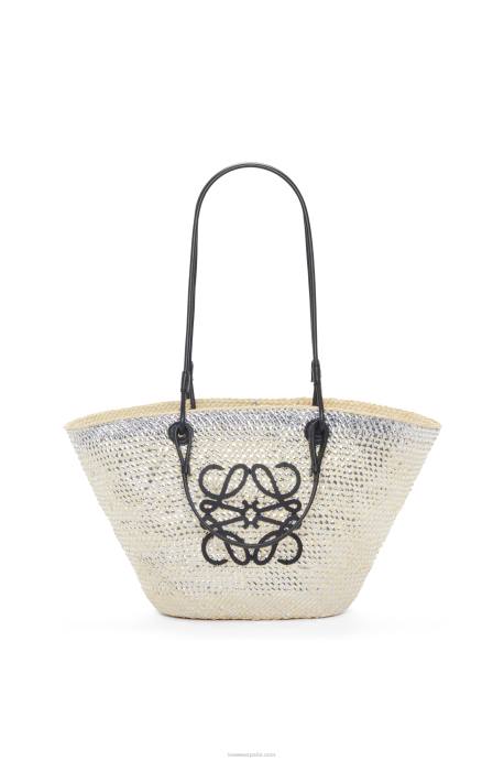 Loewe mujer Bolso basket brillante anagram en palma de iraca y piel de becerro LP6442 natural/plata