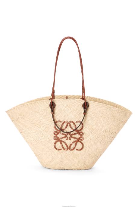 Loewe mujer Bolso cesta anagrama grande de palma de iraca y piel de becerro LP6417 Bronceado natural