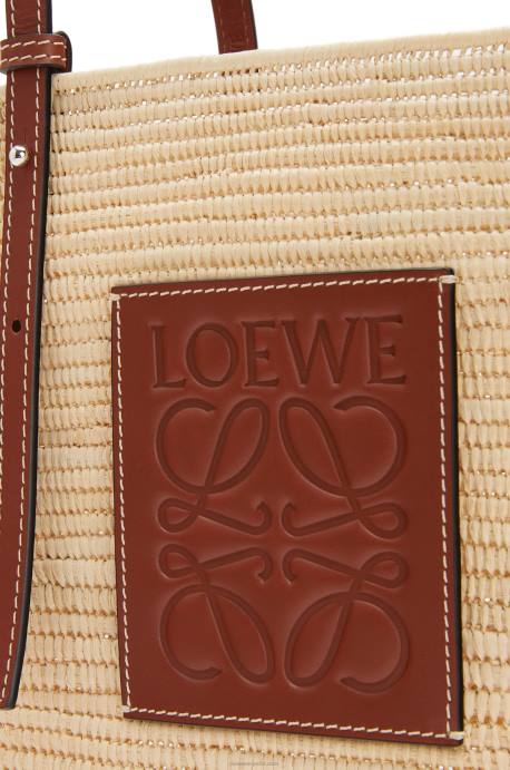 Loewe mujer Bolso cesta cuadrado pequeño de rafia y piel bovina LP6446 natural/pacana