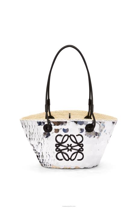Loewe mujer Canasta pequeña con anagrama en palma de iraca con lentejuelas y piel de becerro LP64109 plata