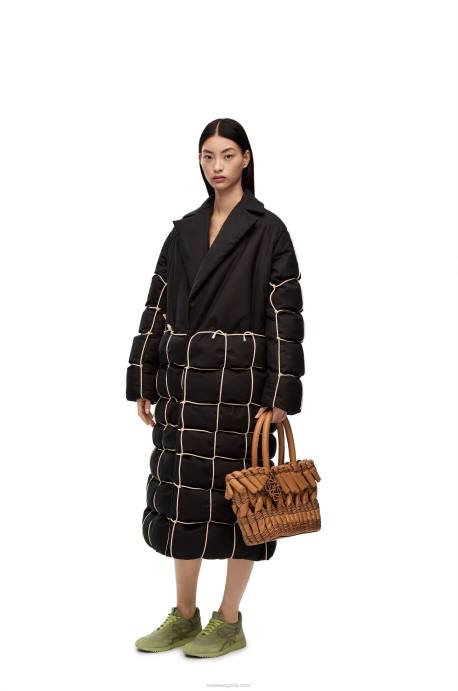 Loewe mujer Cesta tubular pequeña de napa de cordero LP6493 cálido desierto