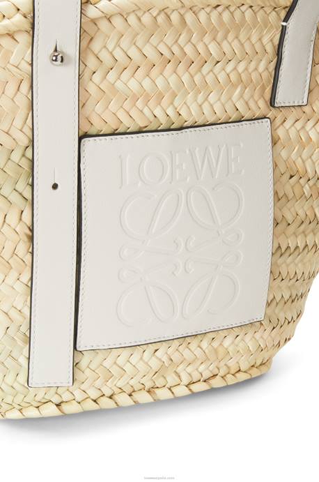 Loewe mujer bolso basket en hoja de palma y piel de becerro LP6449 blanco natural
