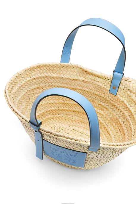 Loewe mujer bolso basket en hoja de palma y piel de becerro LP6458 azul claro