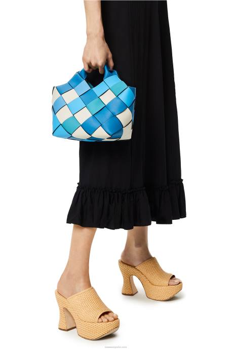 Loewe mujer bolso basket pequeño sobrante tejido de piel de becerro LP64104 azul