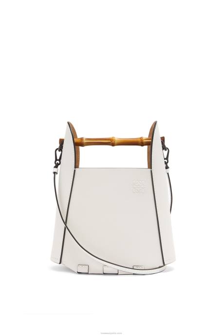 Loewe mujer bolso bombonera de bambú en piel de becerro LP64178 blanco suave