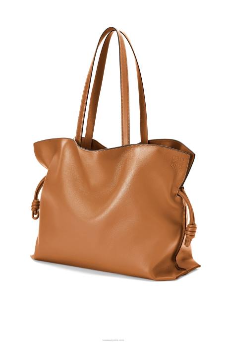 Loewe mujer Bolso flamenco xl en piel napa de ternera LP64527 cálido desierto