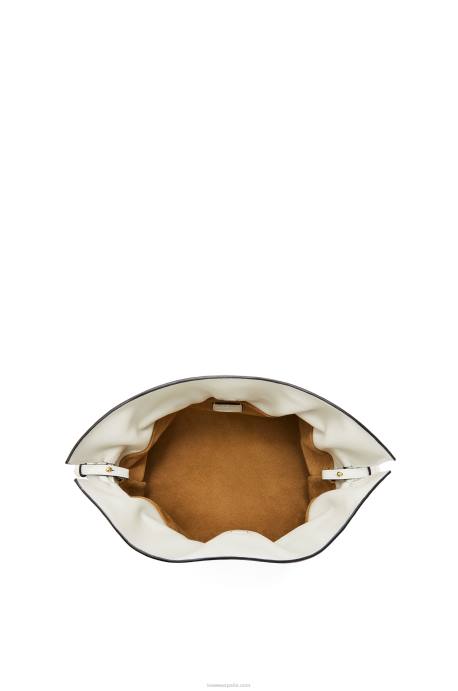 Loewe mujer bolso de mano flamenco de piel de becerro napa LP64390 blanco suave