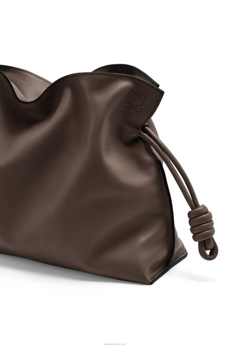 Loewe mujer bolso de mano flamenco de piel de becerro napa LP64623 chocolate
